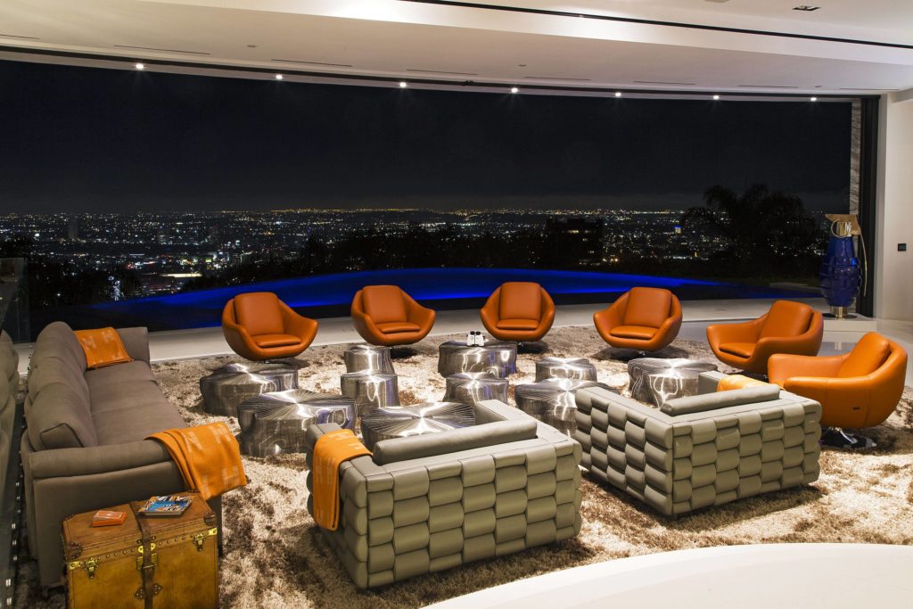 Extraordinary Modern Home in Los Angeles by Ferrugio Design & Associates, luxury houses