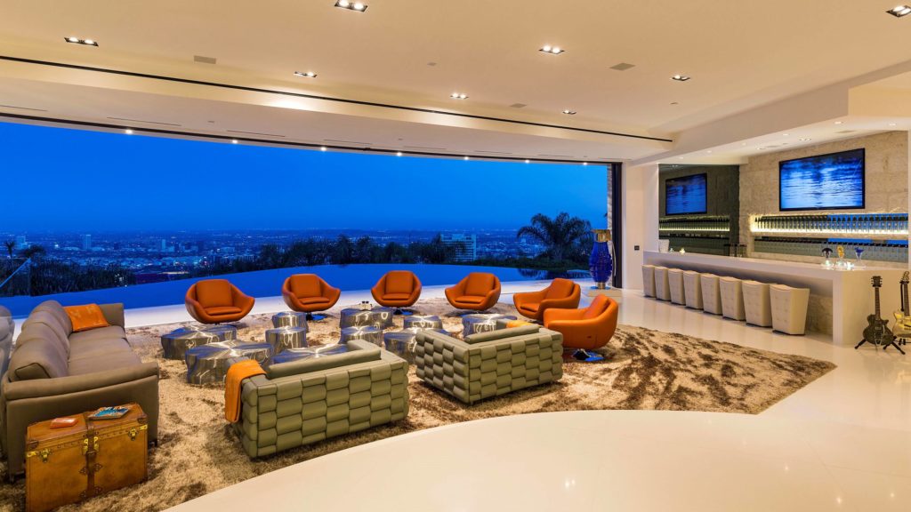 Extraordinary Modern Home in Los Angeles by Ferrugio Design & Associates, luxury houses