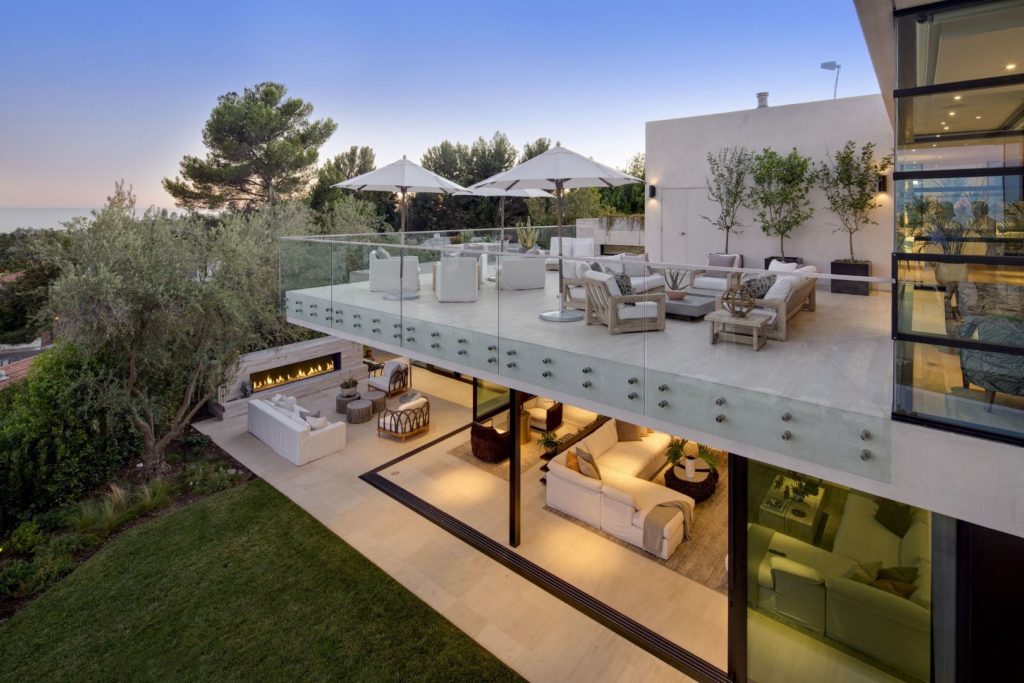 Roberto Lane Modern Home, luxury houses