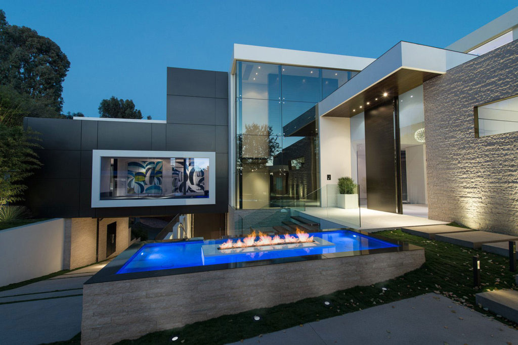 Laurel Way Modern Home, luxury houses