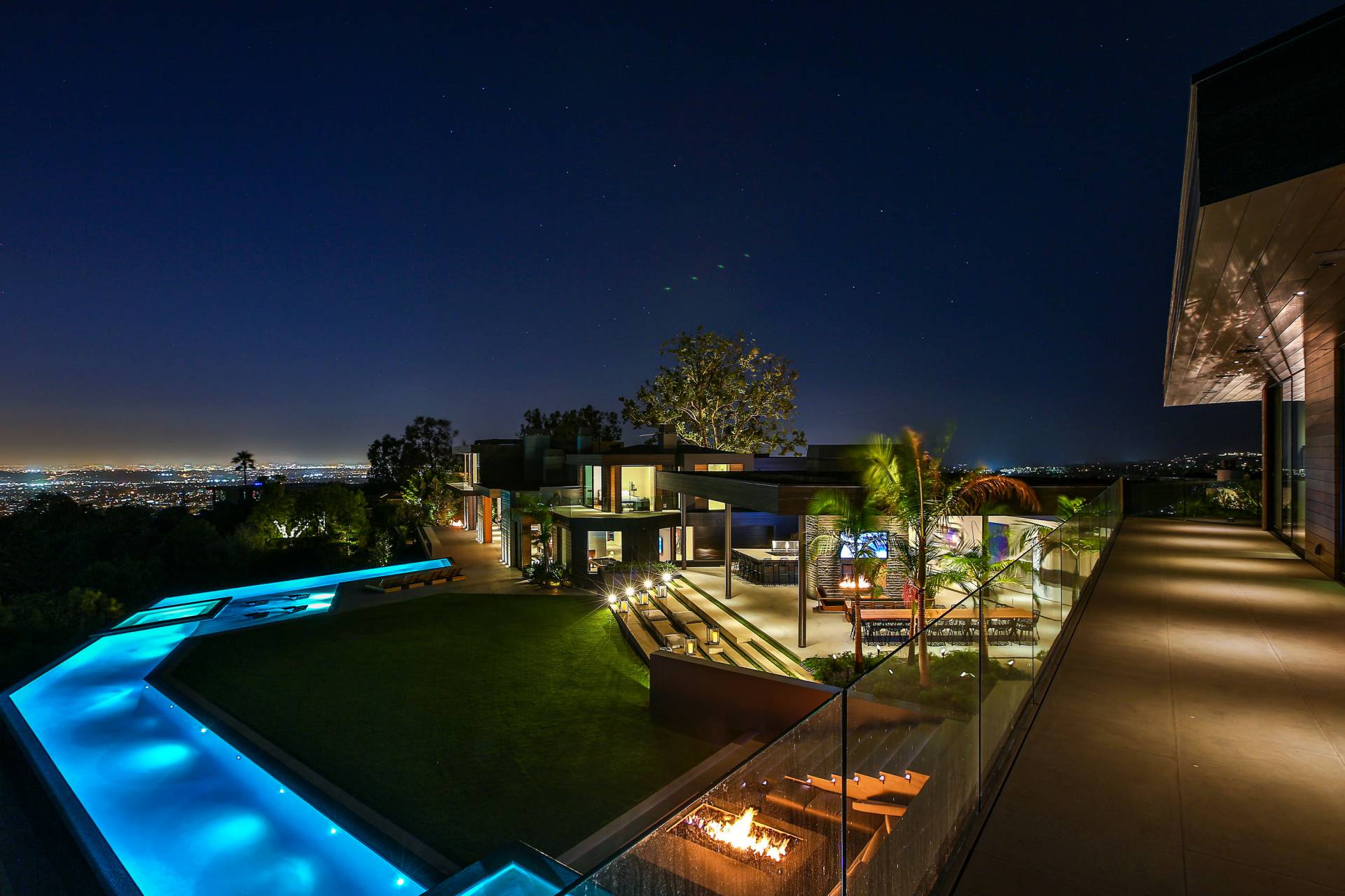 1520-Gilcress-Drive-Los-Angeles-8