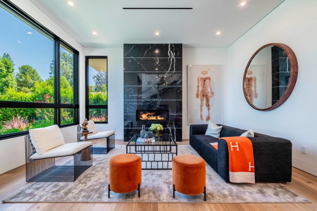 Sandy Lane Modern Home in California by C-Oliveria Design Studio, luxury houses
