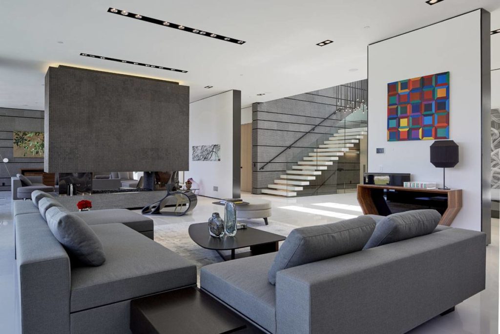 Gorgeous Bel Air modern home in Los Angeles by Tag Front Architects, luxury houses