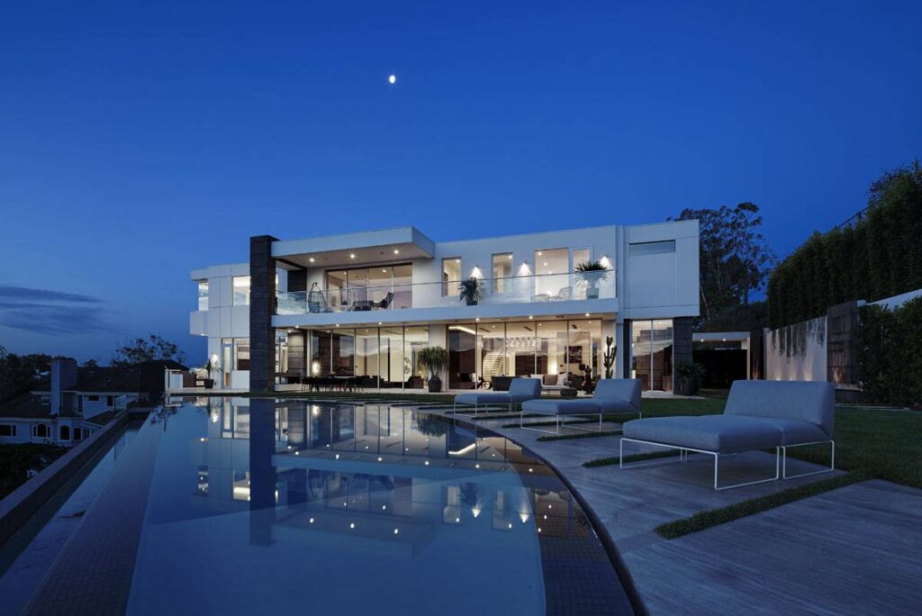 Gorgeous Bel Air modern home in Los Angeles by Tag Front Architects, luxury houses