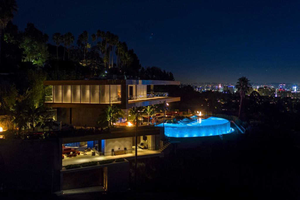 Incredible North Stanley Modern Home in Los Angeles by XTEN Architecture