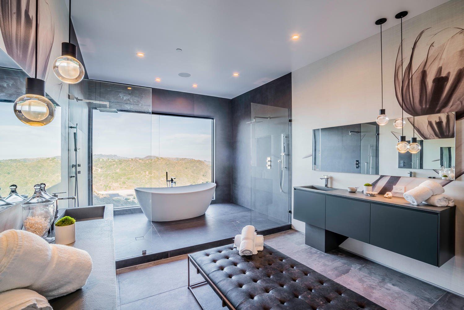 After a hard day, a master bathroom should be a tranquil hideaway where you may soak in the tub or take a refreshing shower. Every material, accent, and piece of furniture should enhance the space's atmosphere. Fortunately, elements like the hottest décor trends, bathroom tile trends for 2023, and more will make any primary bathroom shine.