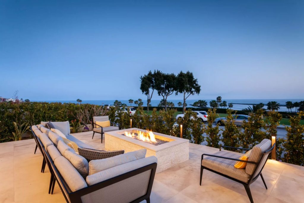 Home in Corona del Mar, luxury houses
