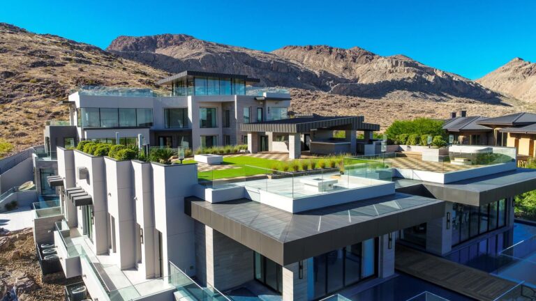 Magnificent Luxury Echo Peak Lane Modern Mansion in Las Vegas