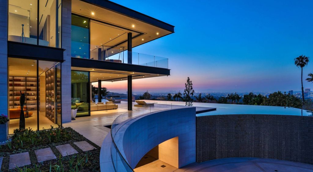 Dramatic Greatest Modern Megamansion in Los Angeles by Paul McClean, luxury houses