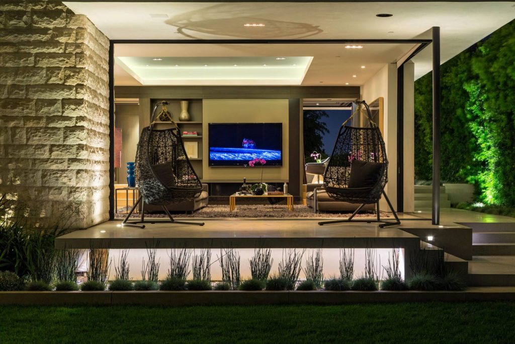 Oriole Way Masterpiece in Los Angeles by IN-EX Design Studio LA