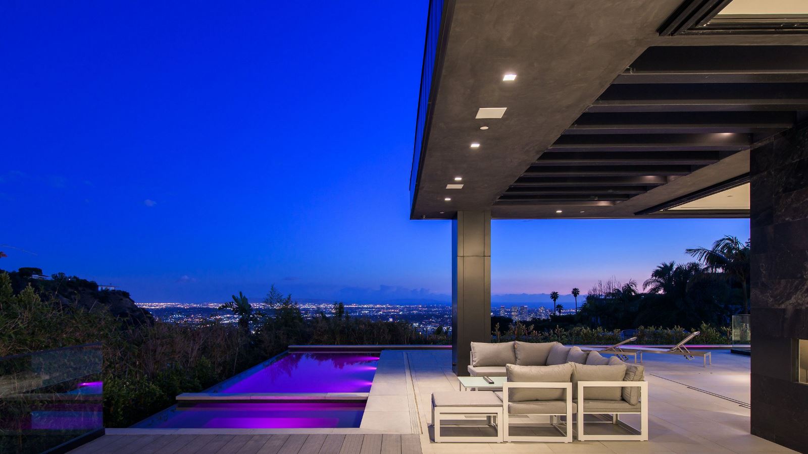 Modern-home-1814-Marcheeta-Place-West-Hollywood-2