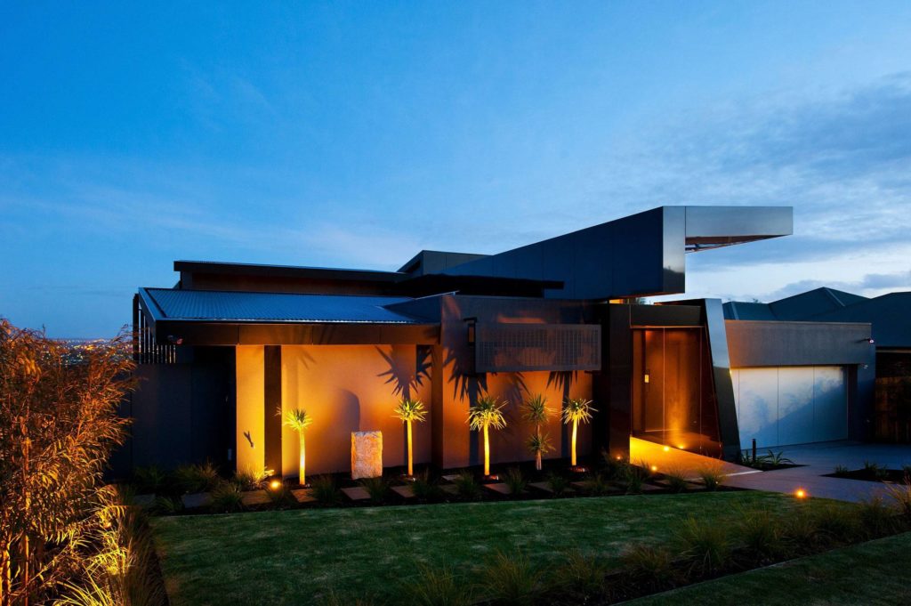 Wandana Residence in Victoria, Australia by James Deans & Associates, luxury houses