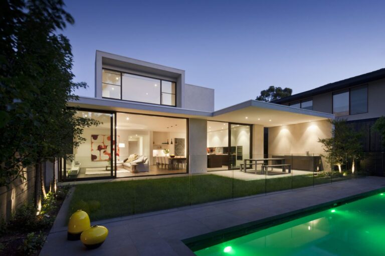 Elegant Malvern House in Australia by Canny Design
