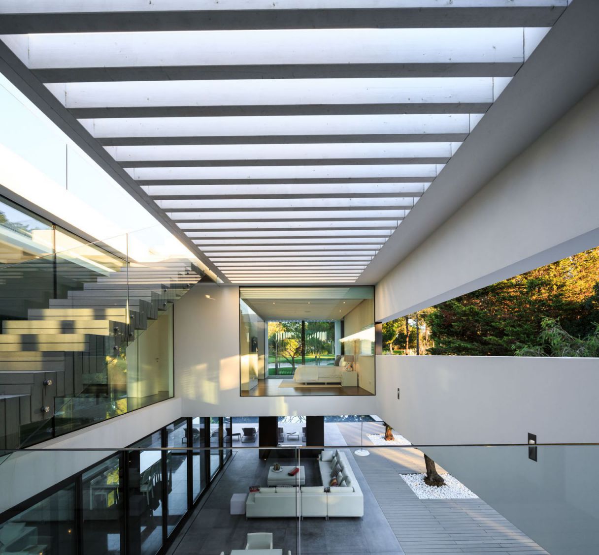 Modern-Villa-Darzi-in-Portugal-by-Arquimais-Architecture-and-Design-16