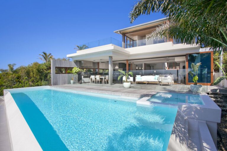 Award-winning Peregian Beach Modern Home in Australia by Tim Ditchfield Architects