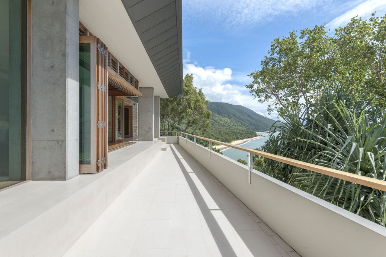 9-Colonel-Cummings-Drive-Palm-Cove-QLD-4879-7