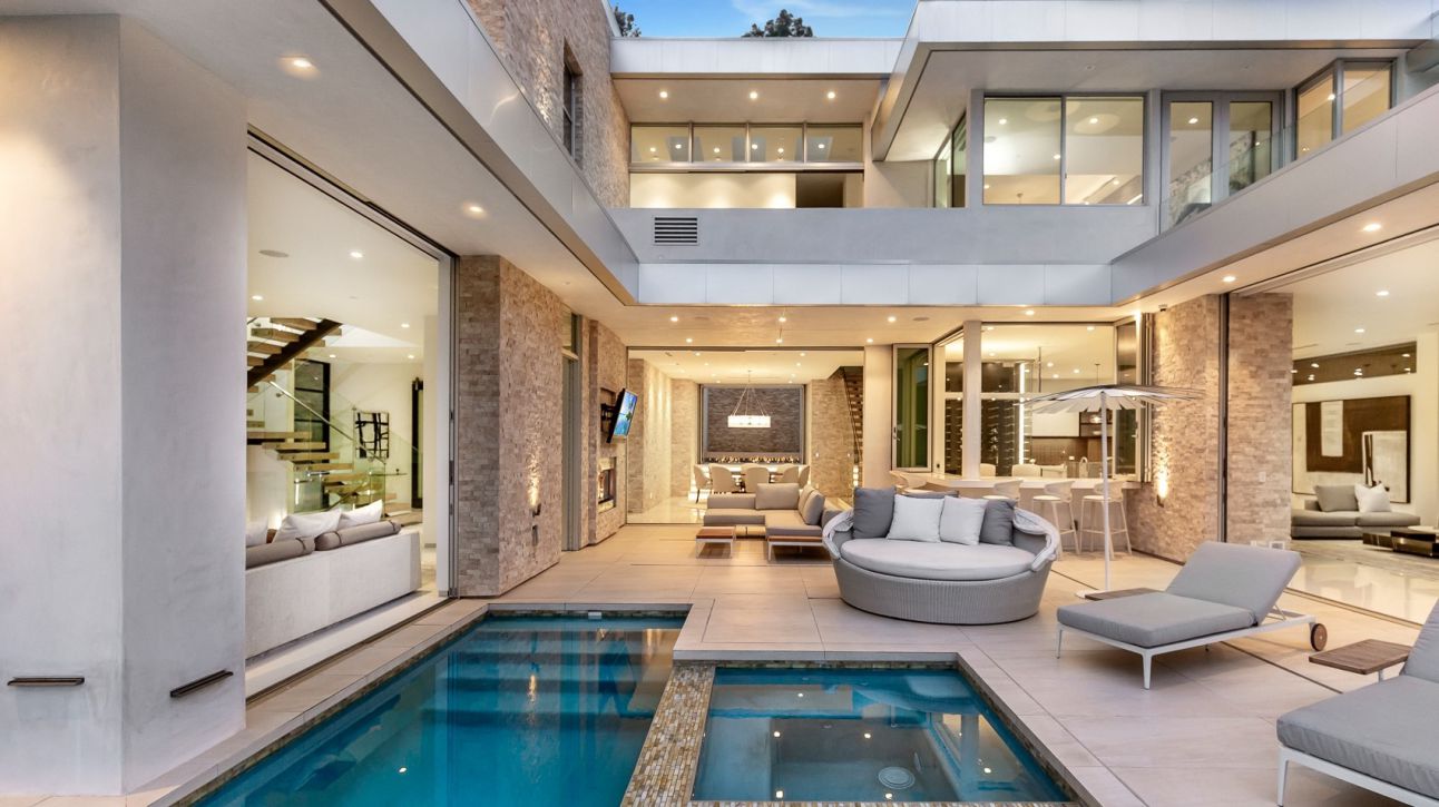 Modern-home-9311-Readcrest-drive-Beverly-Hills-Los-Angeles-14