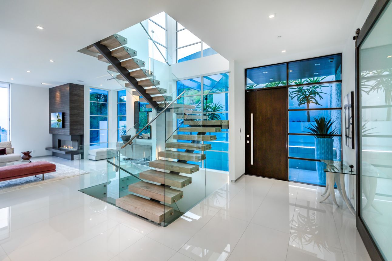 Modern-home-9311-Readcrest-drive-Beverly-Hills-Los-Angeles-3