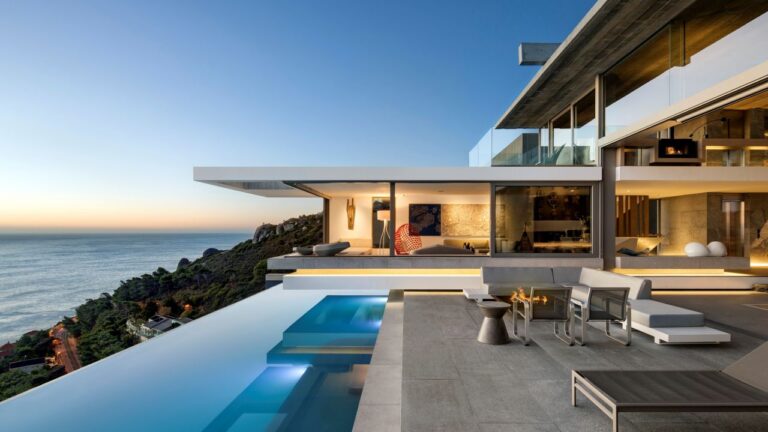 Stunning Beyond Modern Home in Cape Town by SAOTA