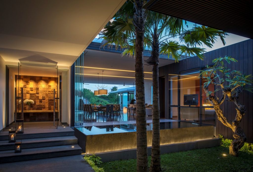 villa in Indonesia, luxury house