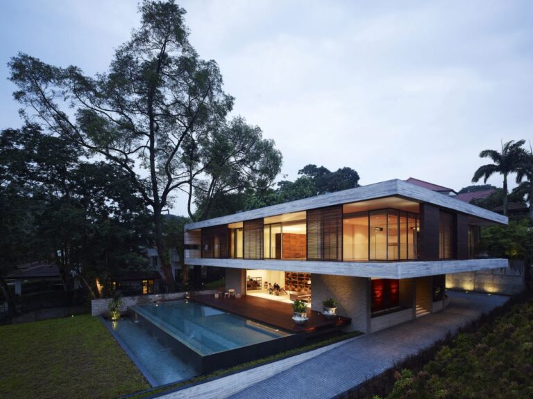 Luxury Residence in Singapore by Ong&Ong Architects