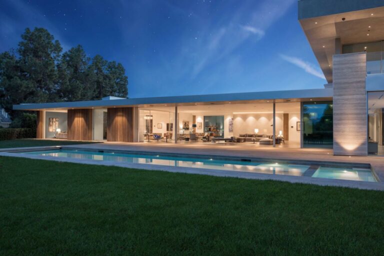 Exceptional Perugia Way Modern Masterpiece in Los Angeles