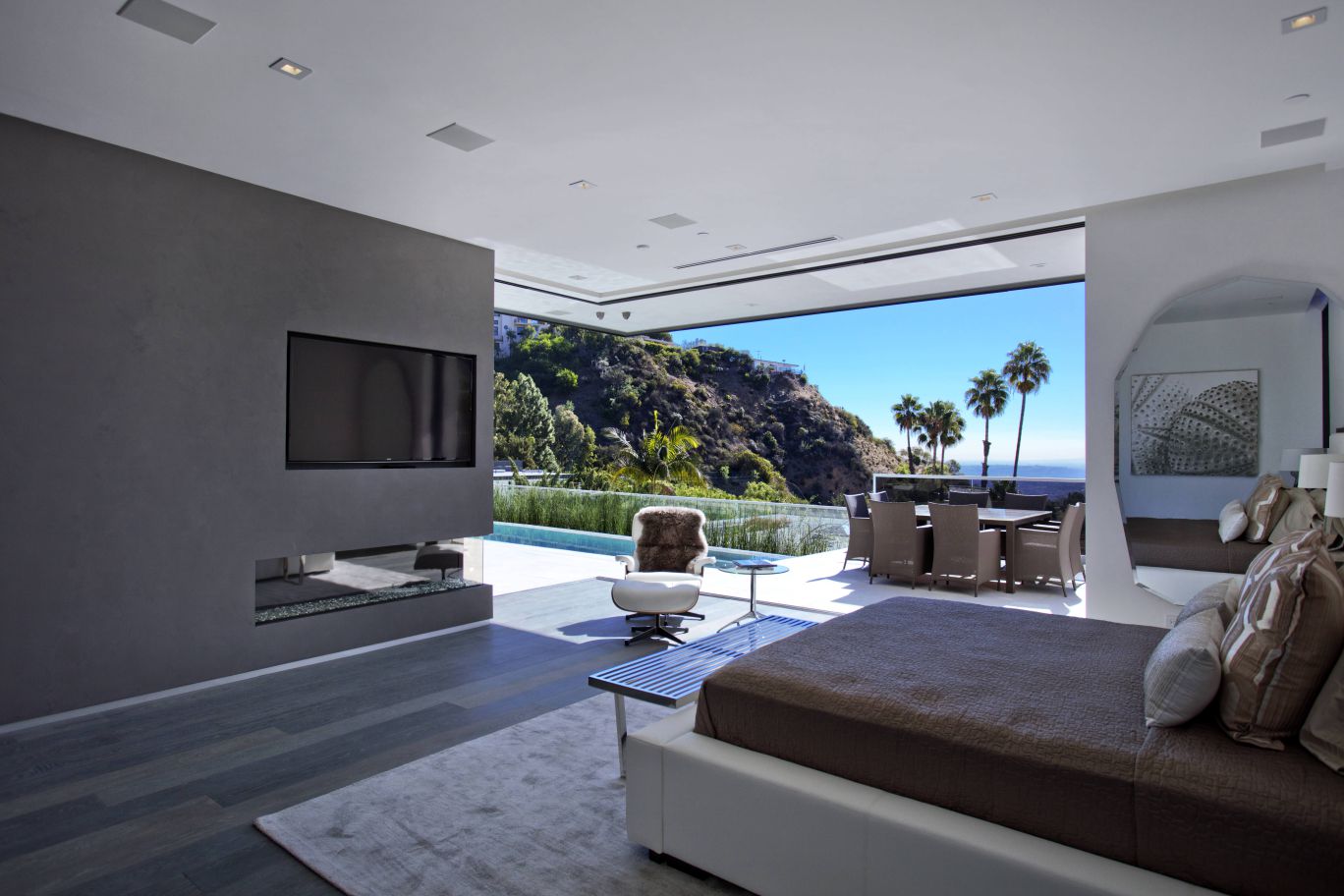 Modern-Home-9200-Swallow-Drive-Los-Angeles-6