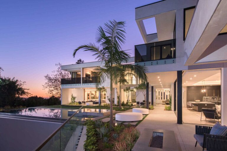 $12,450,000 A Jaw-dropping contemporary new construction in Bel Air hits the Market