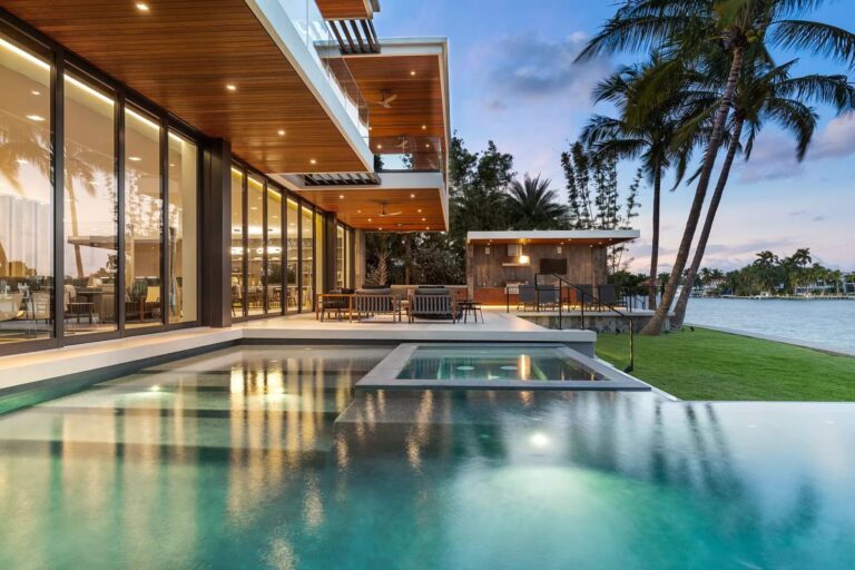 $24,500,000 Palm Island Modern Mansion in Miami Beach