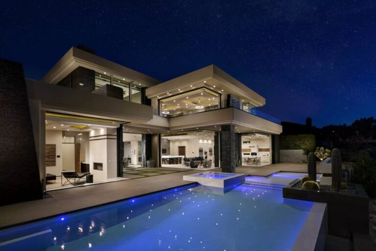 An Astonishing Modern Home in Henderson, Las Vegas Listed for $5,000,000