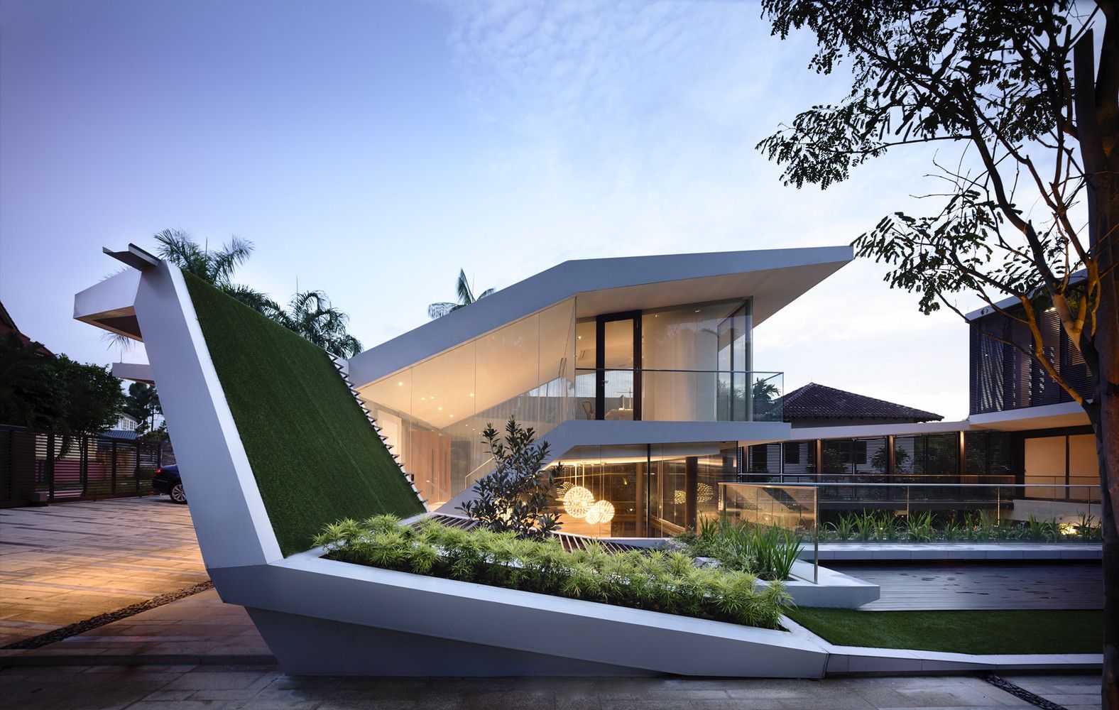Andrew-Road-Contemporary-Residence-in-Singapore-by-A-D-LAB-16