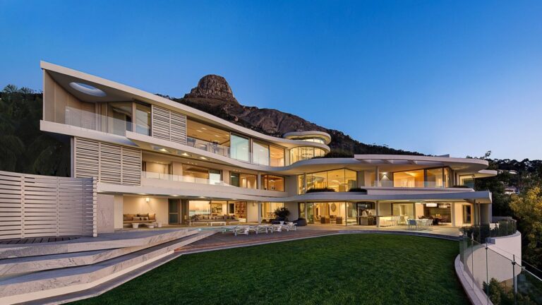 Amazing Lions View Mega Mansion in South Africa by SAOTA and ARRCC