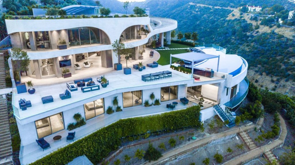 Los Angeles Modern Mansion