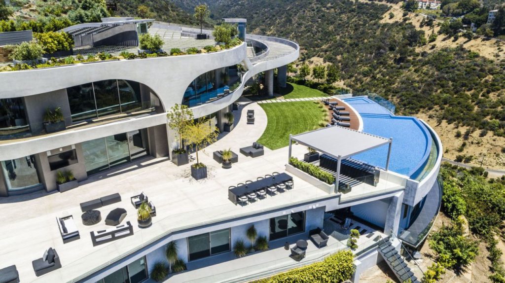 Los Angeles Modern Mansion