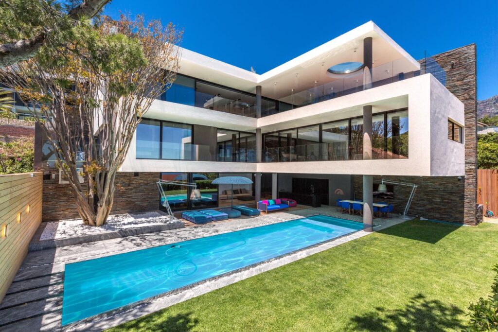 Masterpiece in Camps Bay