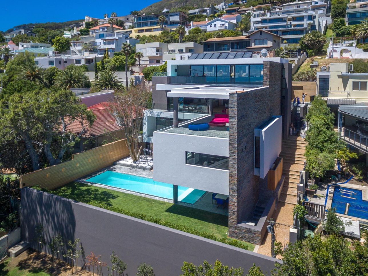 4-Bedroom-House-in-Camps-Bay-17