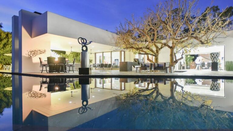 Inside A Modern Masterpiece in Rancho Santa Fe Listed for $6,795,000
