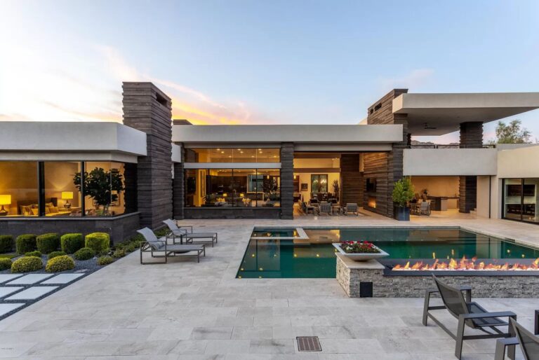 Multi Award Winning Estate in Paradise Valley Listed for $4,990,000