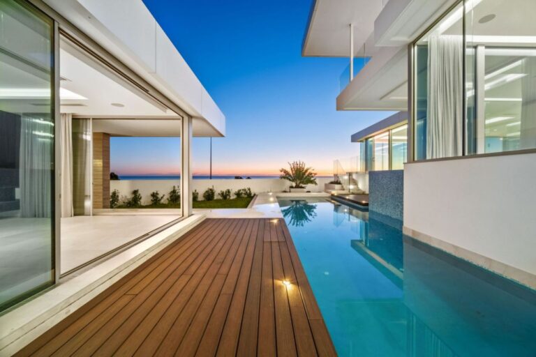 Unrivalled Coastal Estate in Western Australia Adorned by Breathtaking Architecture