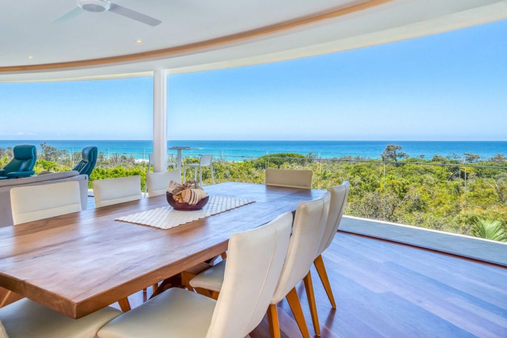 Beachfront Home in Queensland