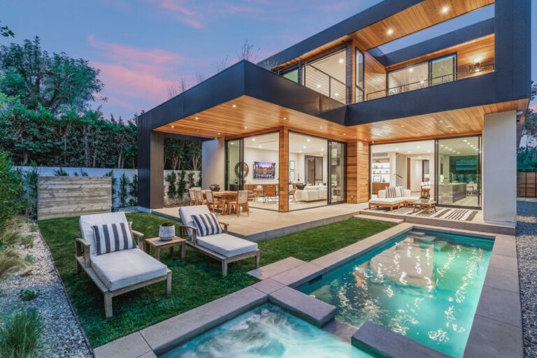 A Brand New West Hollywood Modern Home Listed for $5,195,000