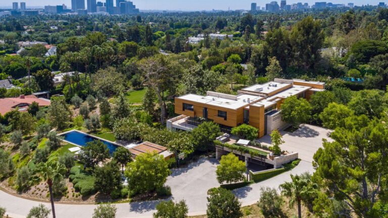 The Foothill Estate – Iconic Architecture of Beverly Hills on The Market for $82.5 Million