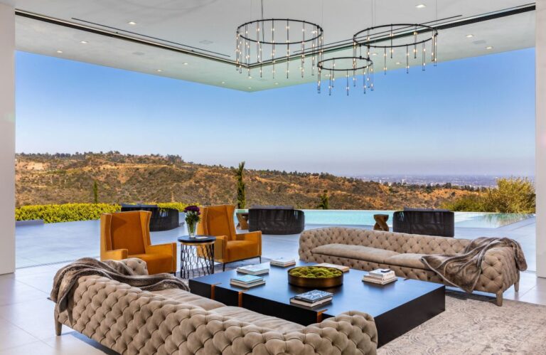 $17.5 Million Beverly Hills Modern Estate with Overlooking The Entire City