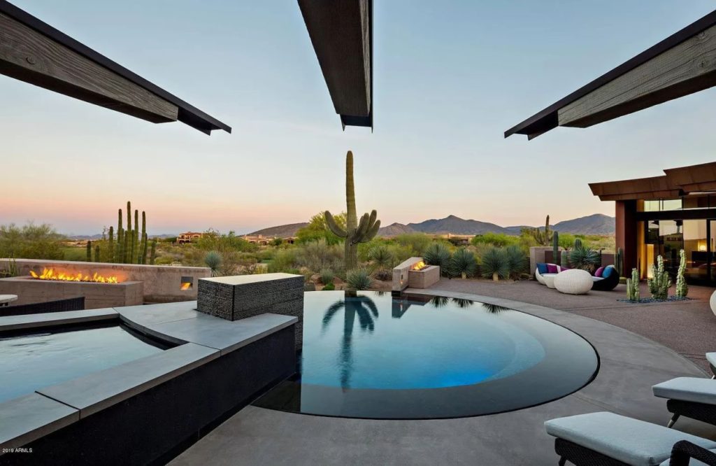 Custom Home in Scottsdale