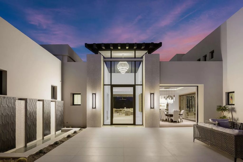 Desert Contemporary Home
