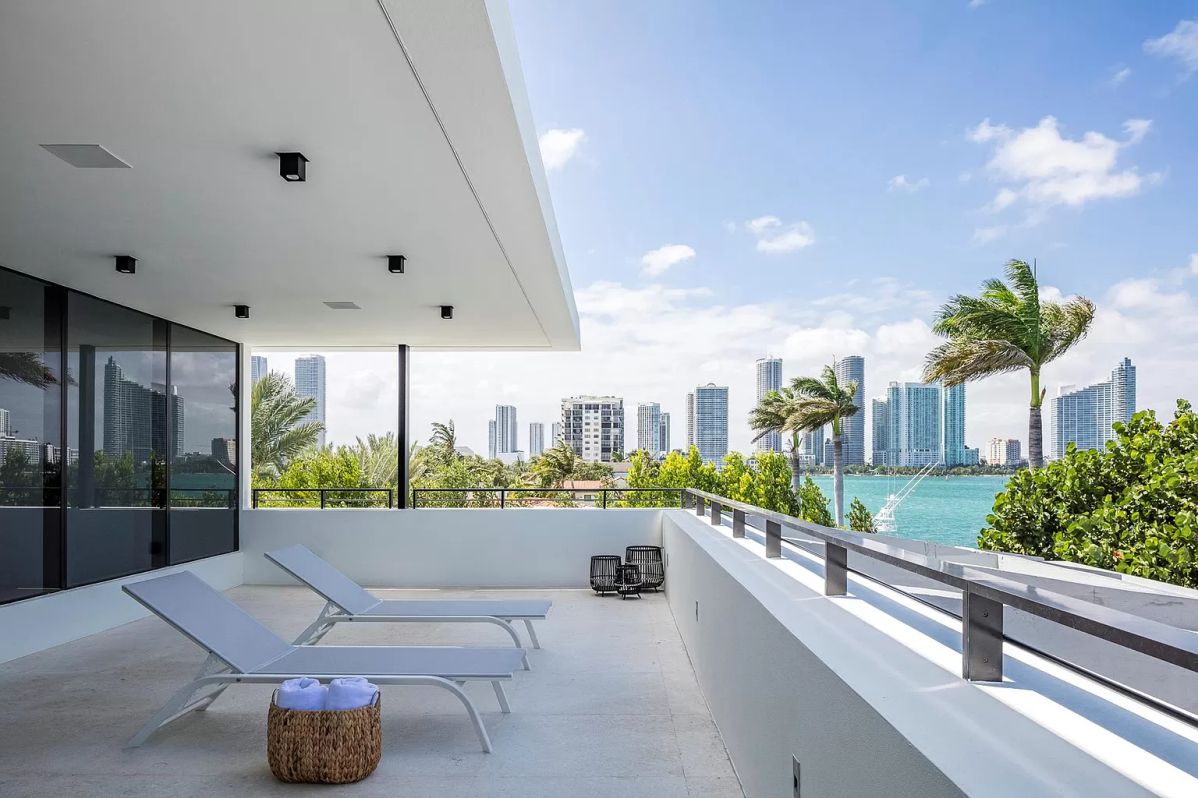 941-N-Venetian-Dr-Miami-Beach-FL-10