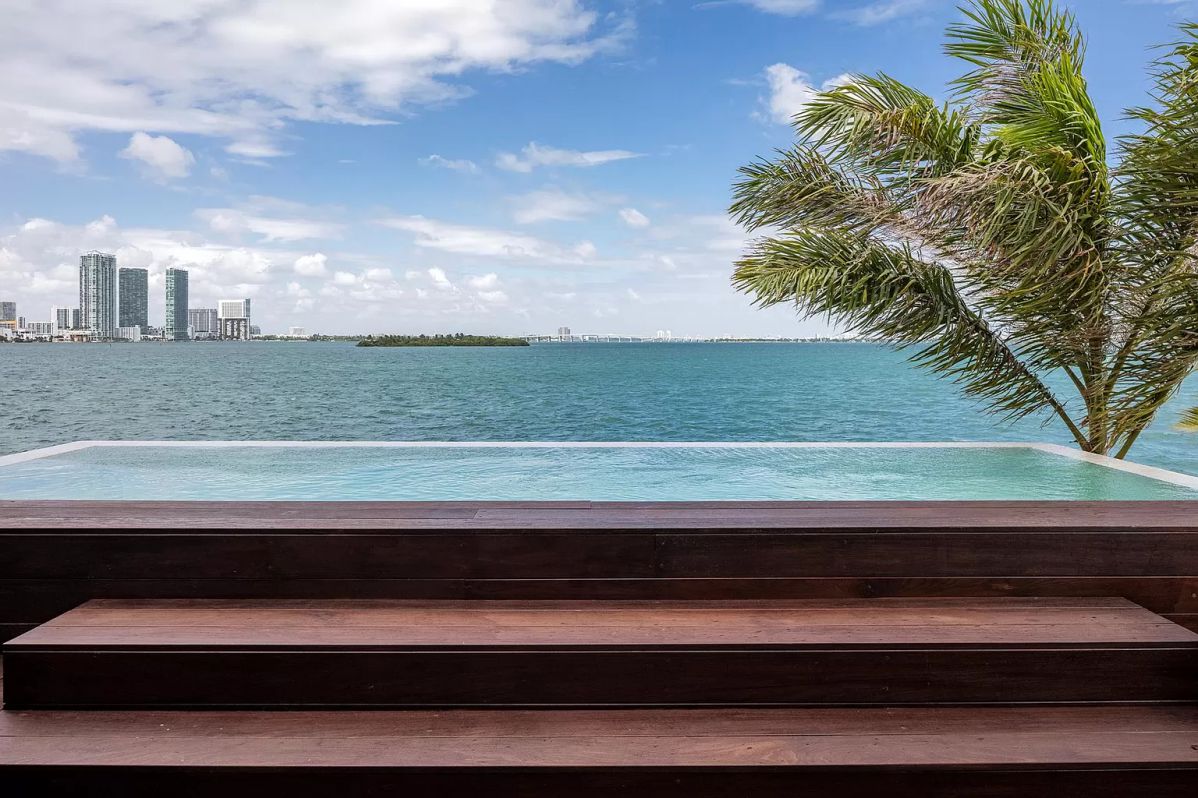 941-N-Venetian-Dr-Miami-Beach-FL-5