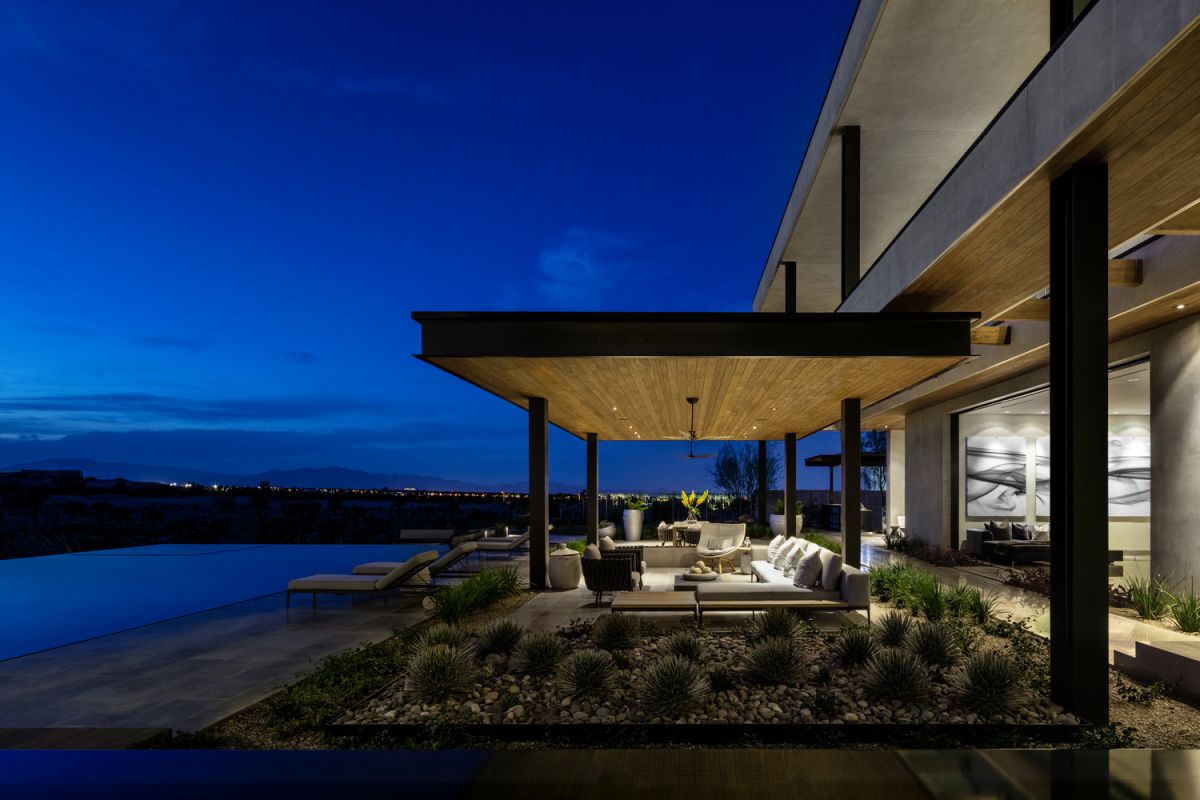 Cayambe-House-in-Las-Vegas-by-Punch-Architecture-2
