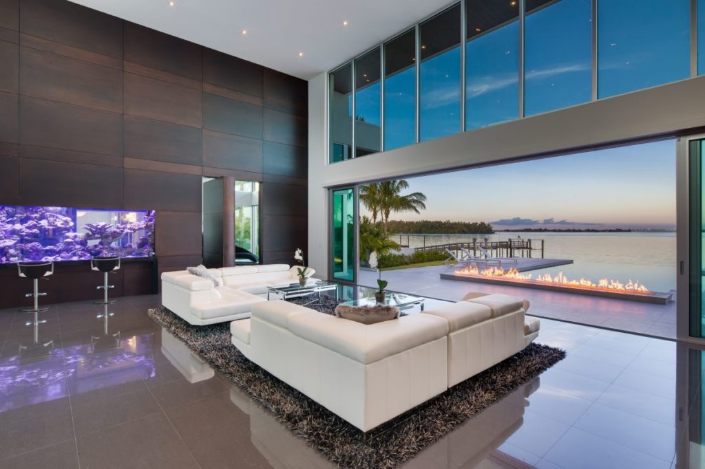 Contemporary Home in Tampa