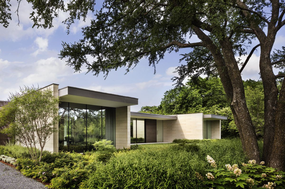 Preston-Hollow-Residence-in-Dallas-by-BodronFruit-23